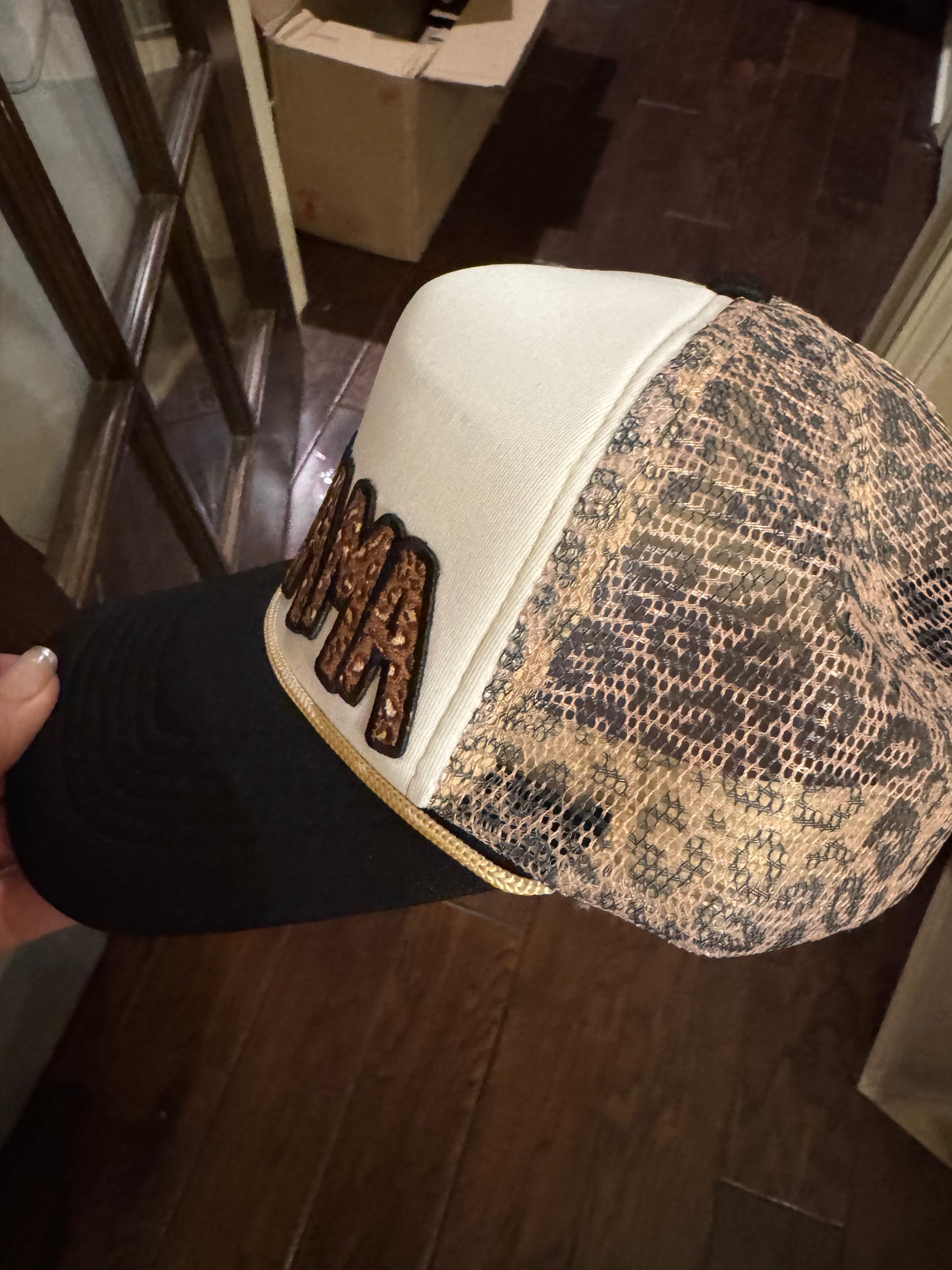 Mama Leopard HAT
